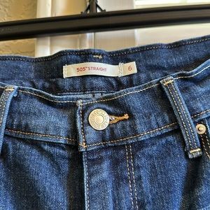 Levi’s 505 straight size 6